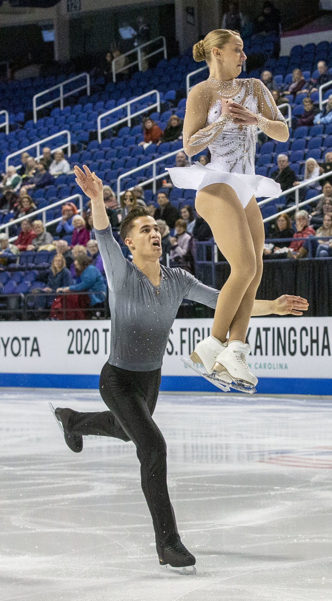 Figure Skating Junior Pairs